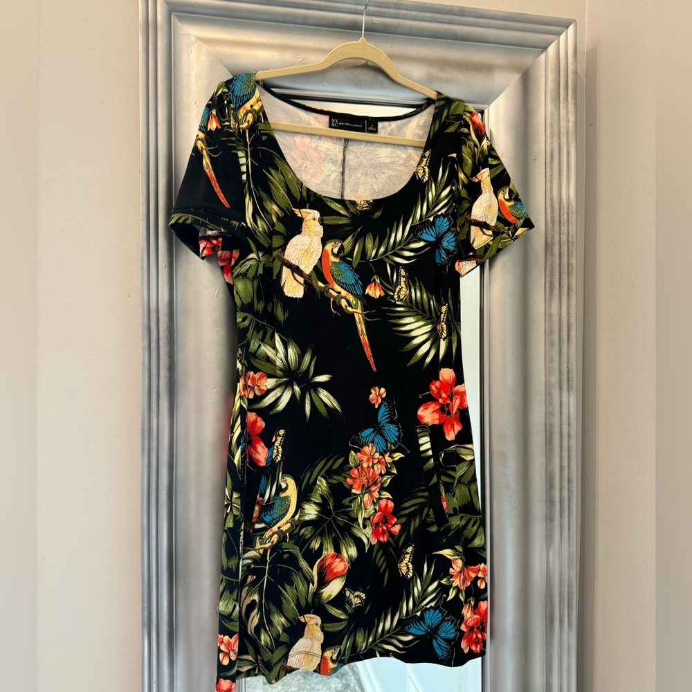 New York & Company black tropical dress- worn once!